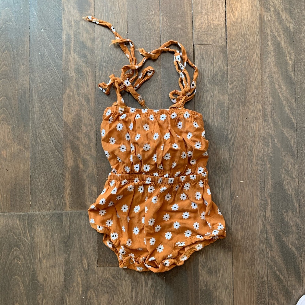 Romper - Picture 3 of 3